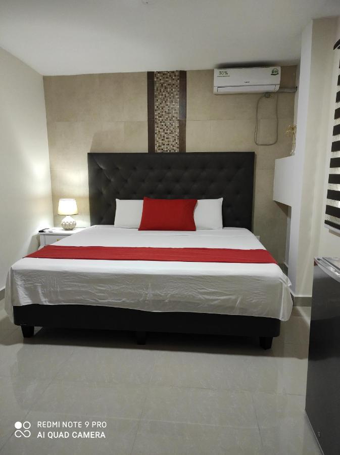 Royalinn Guayaquil Luaran gambar