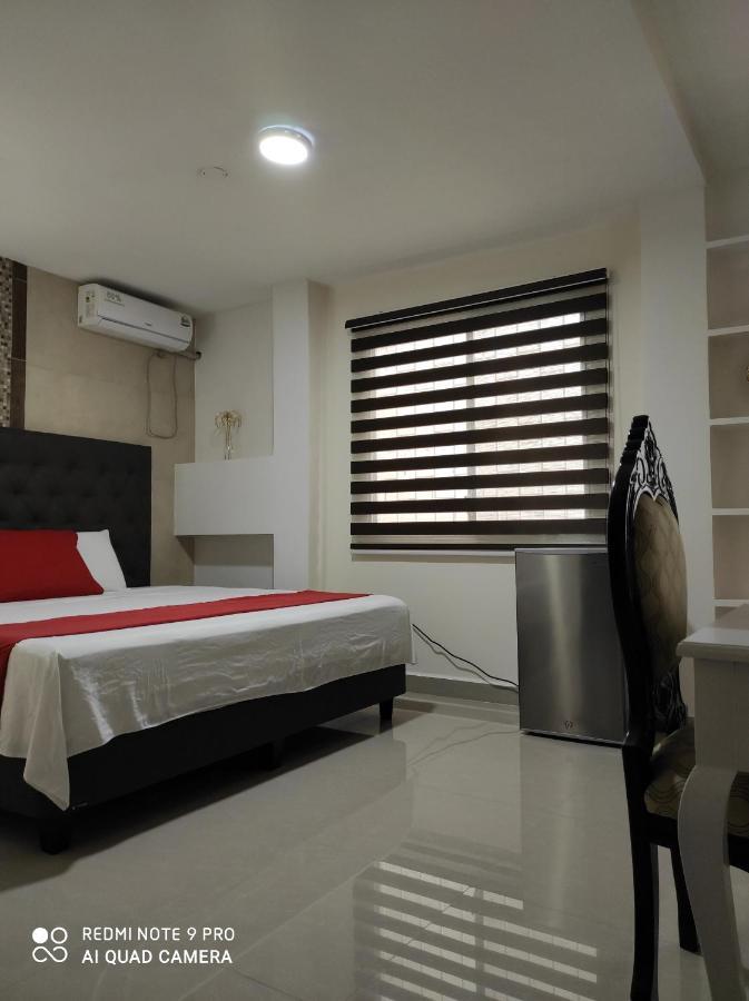 Royalinn Guayaquil Luaran gambar